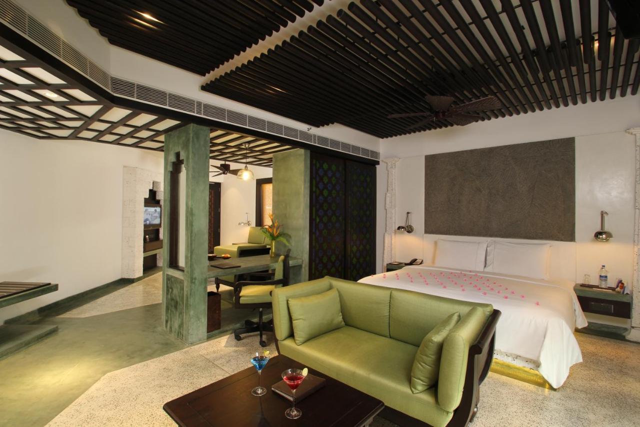 Plumeria Lake Resort & Spa Vayalār Exteriör bild