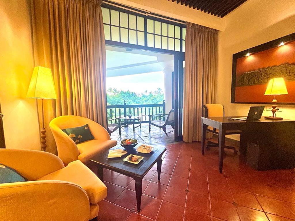 Plumeria Lake Resort & Spa Vayalār Exteriör bild